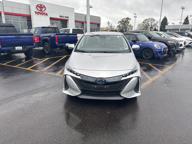 2022 Toyota Prius Prime LE