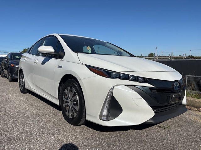 2022 Toyota Prius Prime XLE