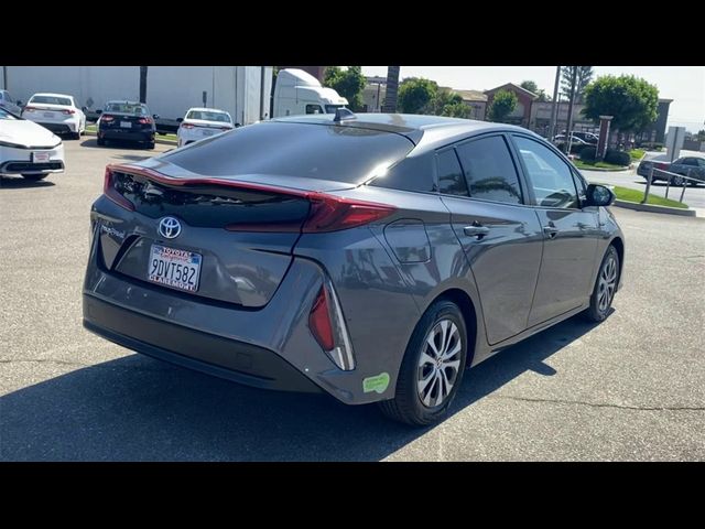 2022 Toyota Prius Prime LE