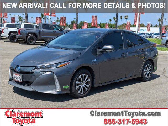 2022 Toyota Prius Prime LE