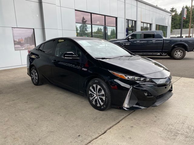 2022 Toyota Prius Prime XLE