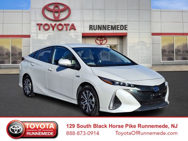 2022 Toyota Prius Prime XLE