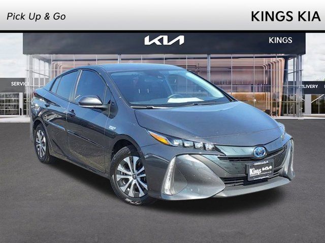 2022 Toyota Prius Prime XLE