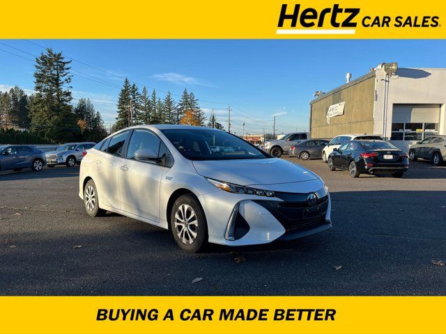 2022 Toyota Prius Prime XLE