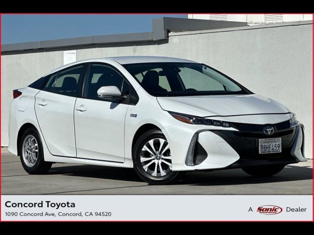 2022 Toyota Prius Prime XLE