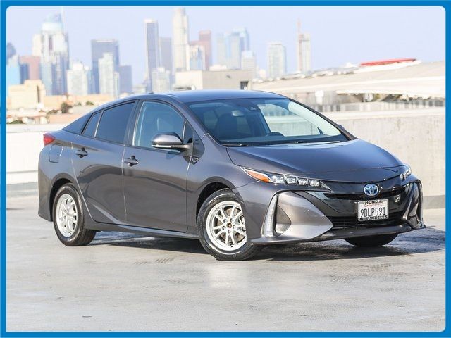 2022 Toyota Prius Prime XLE