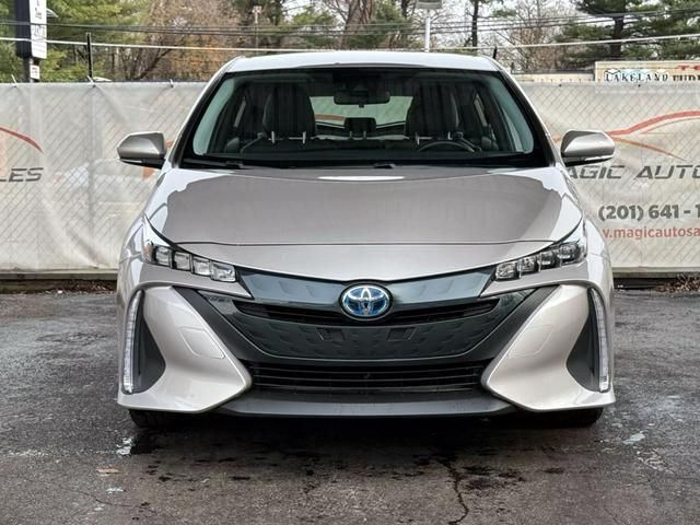 2022 Toyota Prius Prime XLE