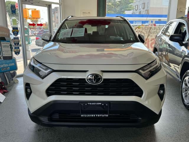 2022 Toyota RAV4 XLE Premium