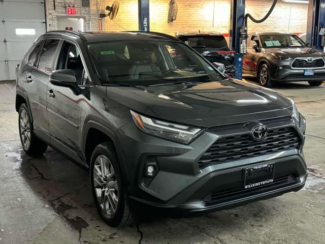 2022 Toyota RAV4 XLE Premium