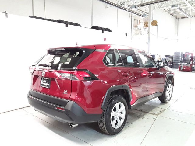 2022 Toyota RAV4 LE