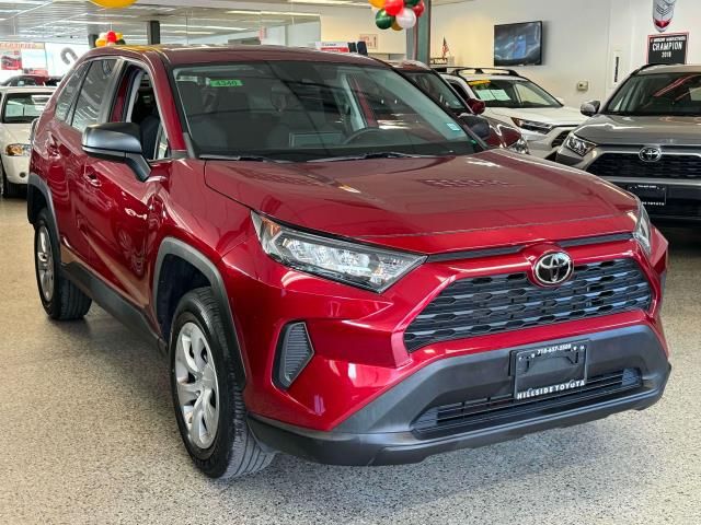 2022 Toyota RAV4 LE