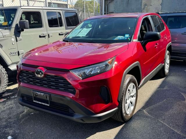 2022 Toyota RAV4 LE