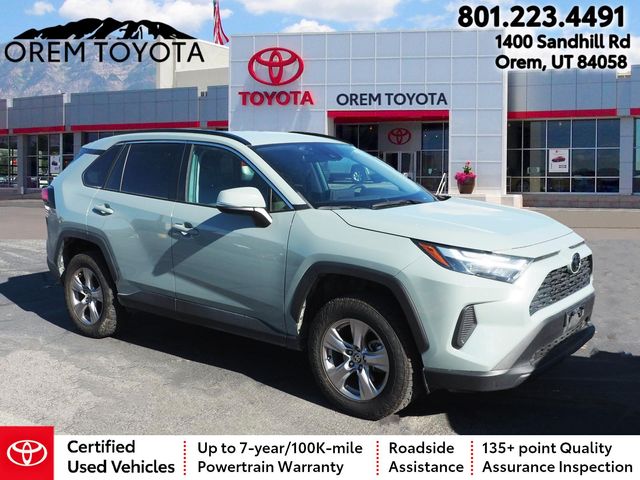 2022 Toyota RAV4 XLE