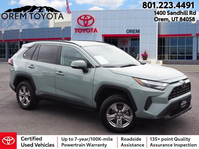 2022 Toyota RAV4 XLE