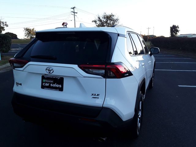 2022 Toyota RAV4 XLE