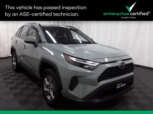 2022 Toyota RAV4 XLE