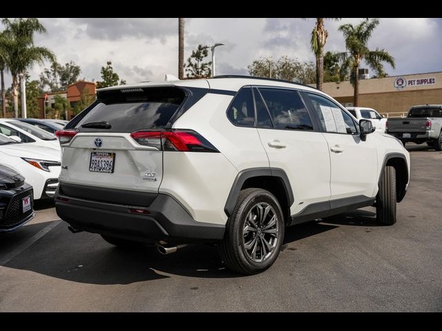 2022 Toyota RAV4 Hybrid XLE Premium