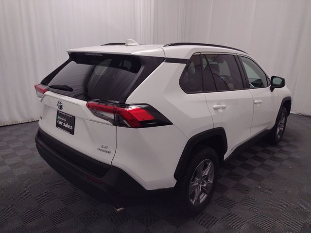 2022 Toyota RAV4 Hybrid LE