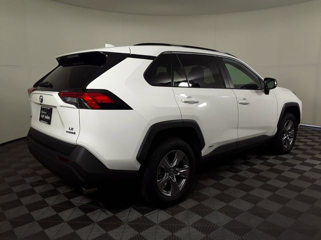 2022 Toyota RAV4 Hybrid LE