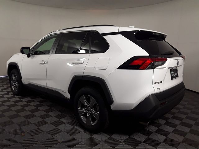 2022 Toyota RAV4 Hybrid LE