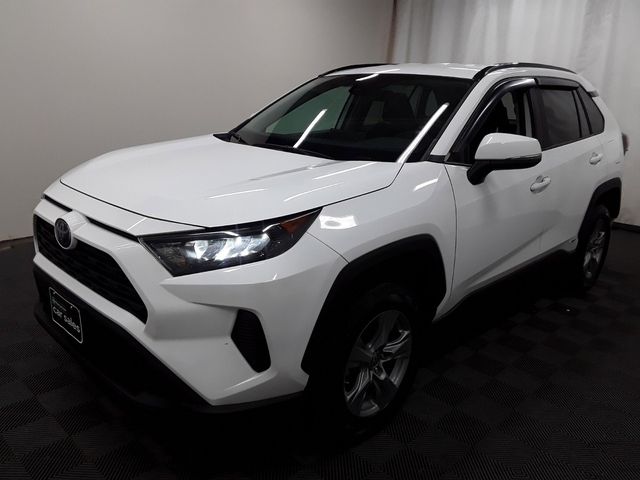 2022 Toyota RAV4 Hybrid LE