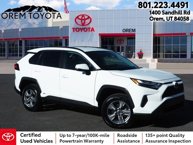 2022 Toyota RAV4 Hybrid XLE