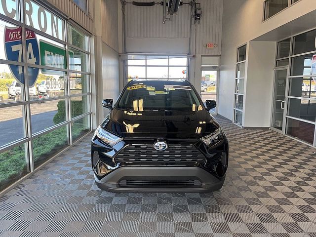 2022 Toyota RAV4 Hybrid XLE