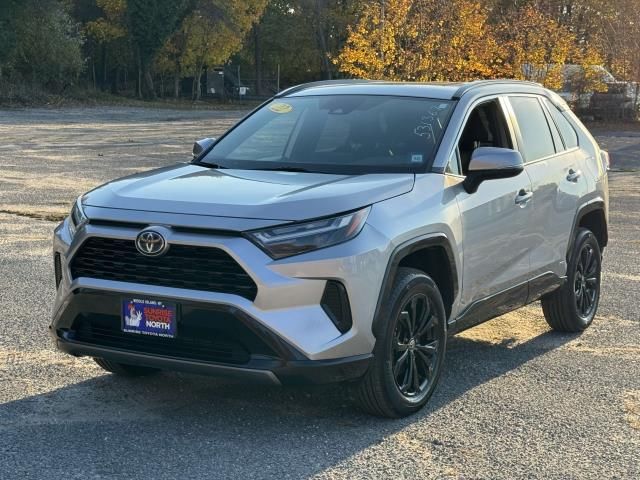 2022 Toyota RAV4 Hybrid SE