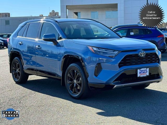 2022 Toyota RAV4 Hybrid SE