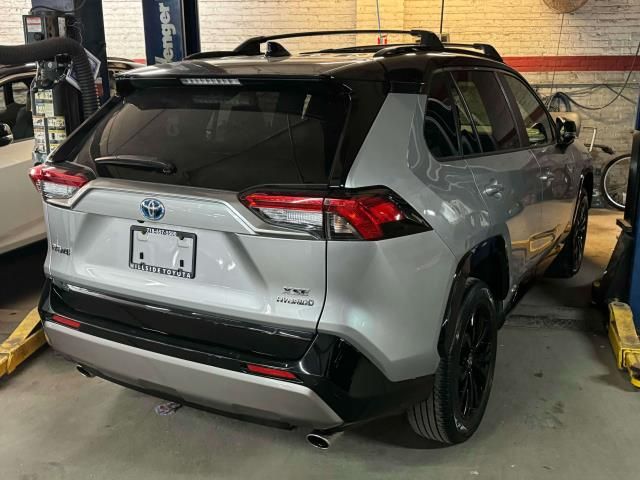 2022 Toyota RAV4 Hybrid XSE