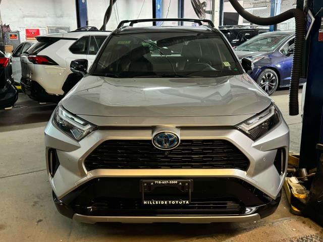 2022 Toyota RAV4 Hybrid XSE