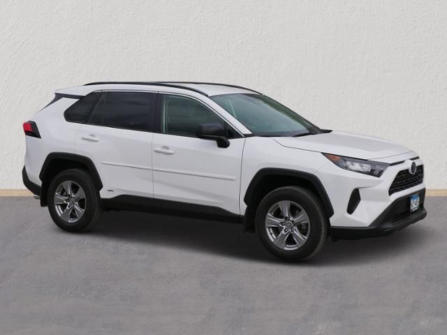 2022 Toyota RAV4 Hybrid LE