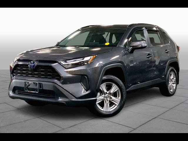 2022 Toyota RAV4 Hybrid XLE