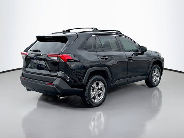 2022 Toyota RAV4 Hybrid LE