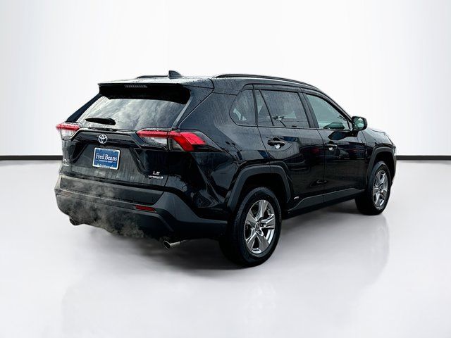 2022 Toyota RAV4 Hybrid LE