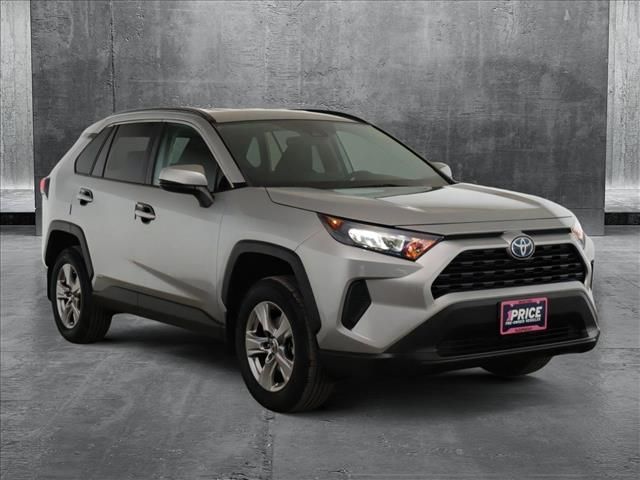 2022 Toyota RAV4 Hybrid LE