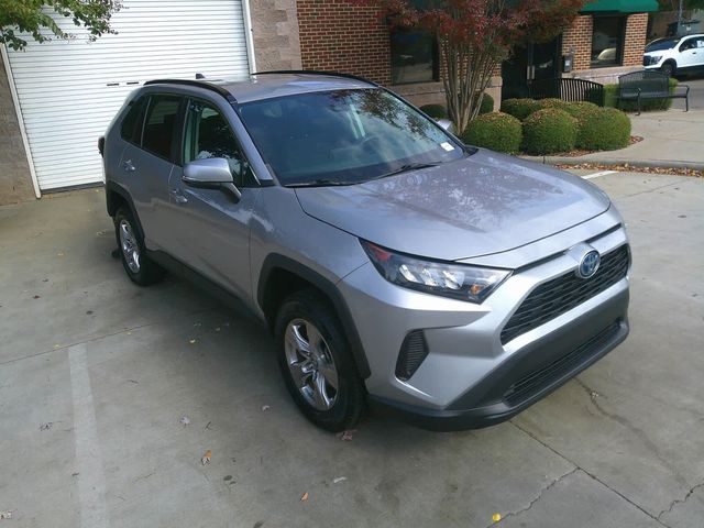 2022 Toyota RAV4 Hybrid LE