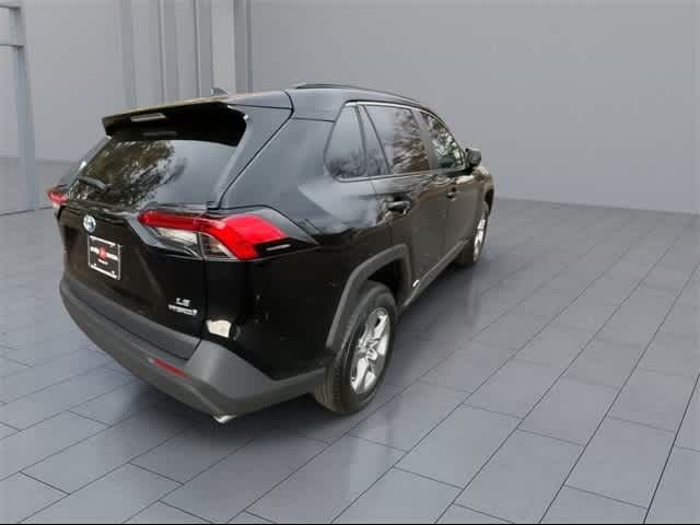 2022 Toyota RAV4 Hybrid LE