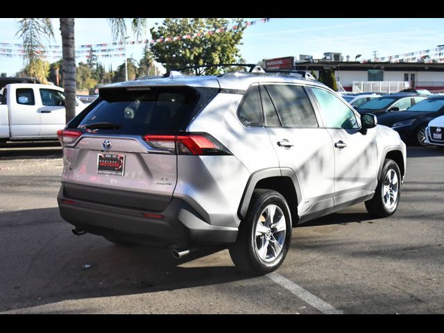 2022 Toyota RAV4 Hybrid LE