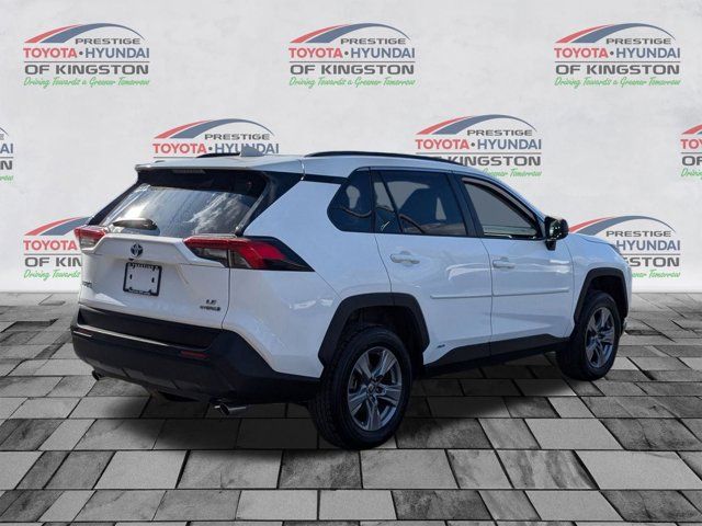 2022 Toyota RAV4 Hybrid LE