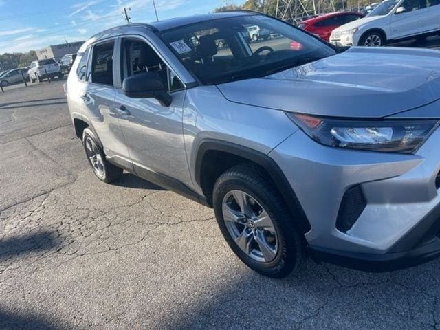 2022 Toyota RAV4 Hybrid LE