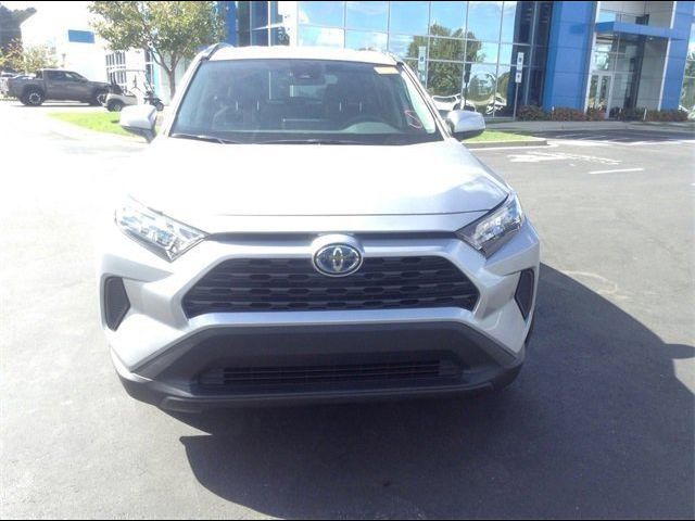 2022 Toyota RAV4 Hybrid LE