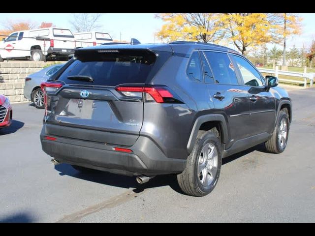 2022 Toyota RAV4 Hybrid LE