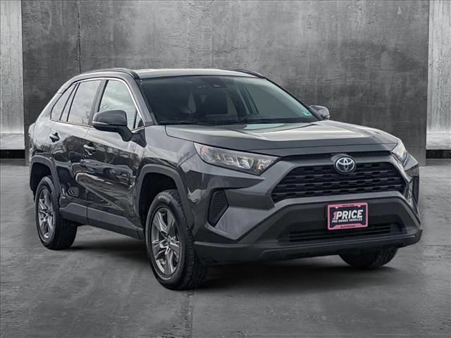 2022 Toyota RAV4 Hybrid LE