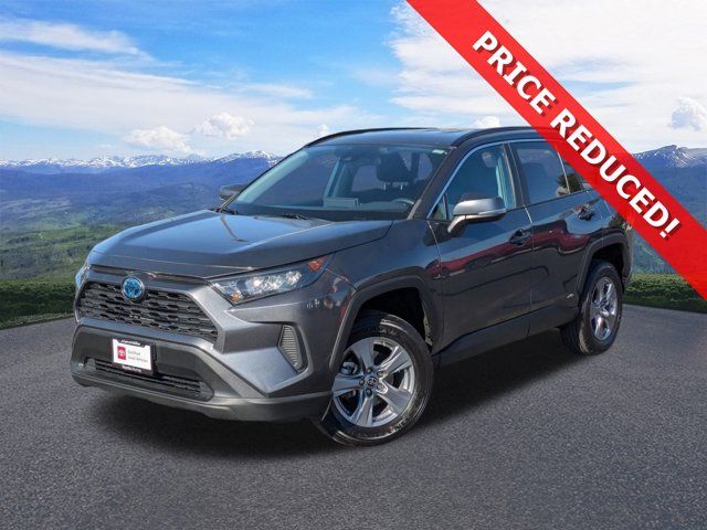 2022 Toyota RAV4 Hybrid LE