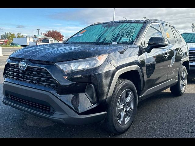 2022 Toyota RAV4 Hybrid LE