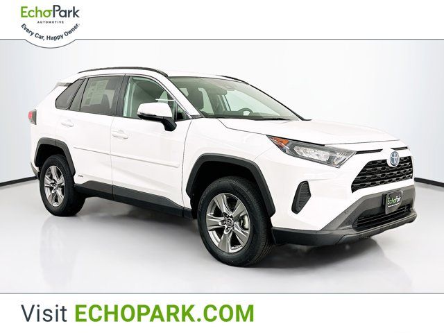 2022 Toyota RAV4 Hybrid LE