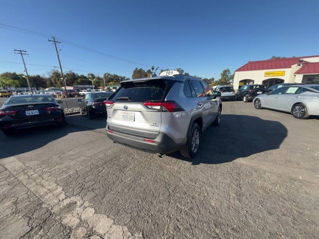 2022 Toyota RAV4 Hybrid LE