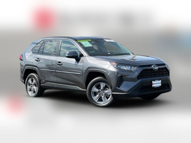 2022 Toyota RAV4 Hybrid LE