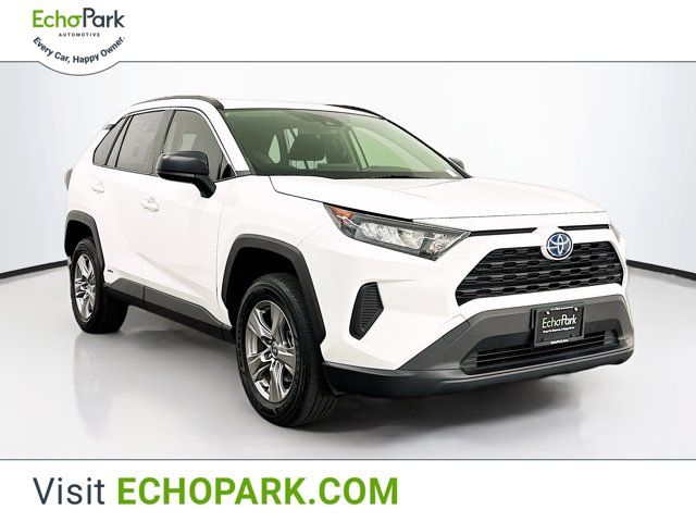 2022 Toyota RAV4 Hybrid LE